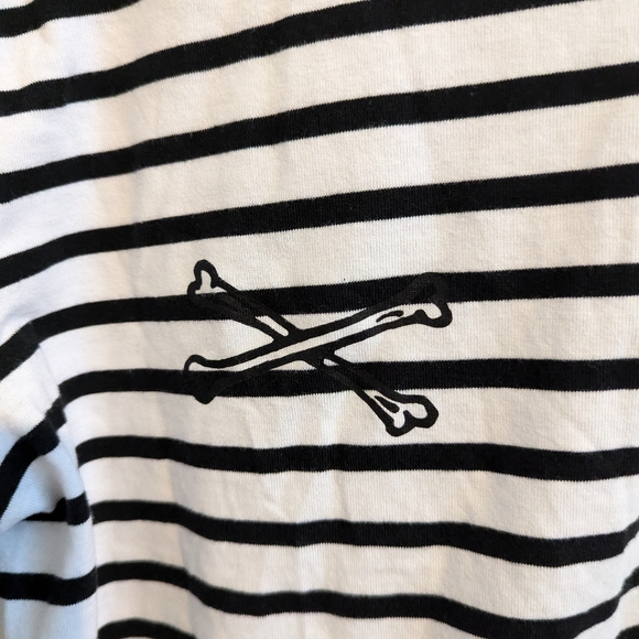 Disney pirates of the Caribbean t-shirt - Picture 3 of 9